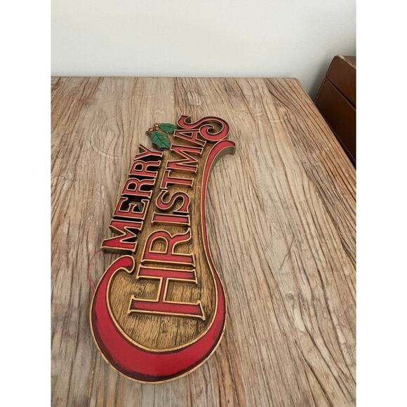 Merry Christmas Wall Hanging VTG Sign Molded Plastic Red w/Holly Leaves - Picture 4 of 6